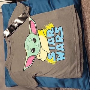 Baby Yoda T-shirt, NWT, toddler,adorable
